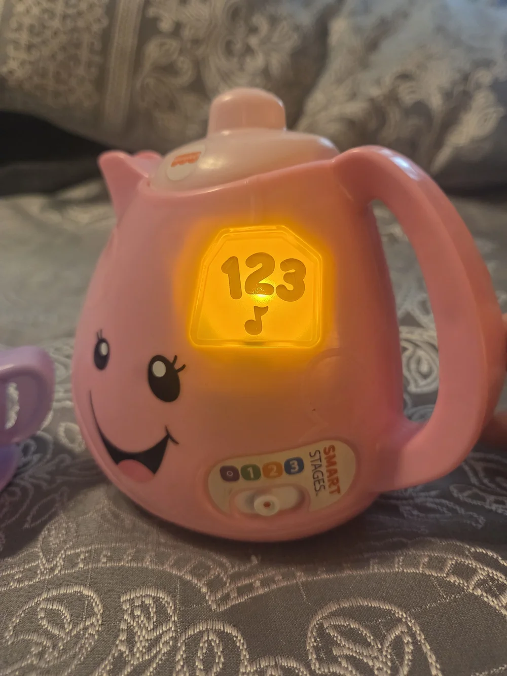 Fisher-Price Laugh & Learn Smart Stages Pink Teapot & 2 Cups Set